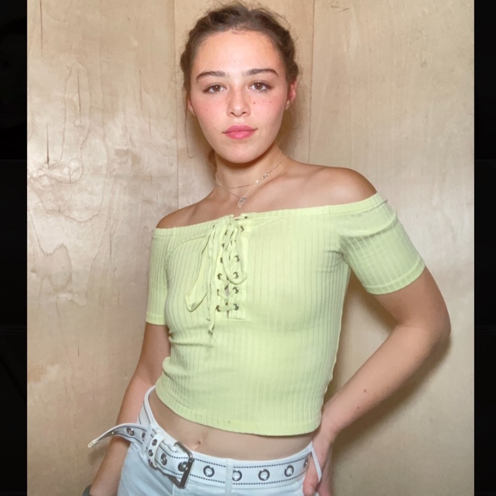 Beautiful En Creme off the shoulder crop top